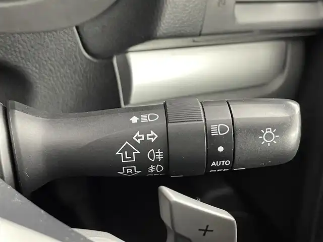 スバル フォレスター 2．0i－S アイサイト 道央・札幌 2014(平26)年 7.1万km クリスタルブラックシリカ ・４WD/・パナソニックナビゲーション/　ＣＤ／ＤＶＤ／フルセグ／ｉＰｏｄ／ＵＳＢ/・ＥＴＣ/・社外前後録画ドライブレコーダー/・バックカメラ/・アイサイト/・レーダークルーズコンロール/・横滑り防止装置/・前後コーナーセンサー/・レーンキープアシスト/・X-MODE/・前席パワーシート/・前席シートヒーター/・パドルシフト/・オートライト/・HIDヘッドライト/・フロントフォグライト/・スマートキー/・プッシュスタート/・エンジンスターター/・スペアキー1本/・純正フロアマット/・社外AW17インチ/・純正AW＋夏タイヤ積込/・ドアバイザー/・保証書あり/・取説あり