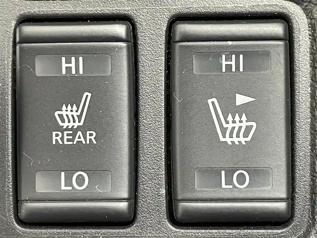 日産 エクストレイル モード・プレミア 道央・札幌 2017(平29)年 6.1万km プレミアムコロナオレンジ ・４WD/・純正SDナビゲーション/　CD/DVD/フルセグ/BT/USB/AUX/・純正ドライブレコーダー前方録画/・ビルトインETC/・アラウンドビューモニター/・エマージェンシーブレーキ/・プロパイロット/・オートブレーキホールド/・インテリジェントルームミラー/・レーダークルーズコントロール/・レザーシート/・全席シートヒーター/・横滑り防止装置/・前後コーナーセンサー/・レーンキープアシスト/・オートライト/・ダウンヒルアシストコントロール/・LEDヘッドライト/・フロントフォグランプ/・純正フロアマット/・スマートキー/・プッシュスタート/・スペアキー１本/・ルーフレール/・オーテックAW１９インチ/・TVキット/・アルパインツィーター/・保証書付き/・取説付き