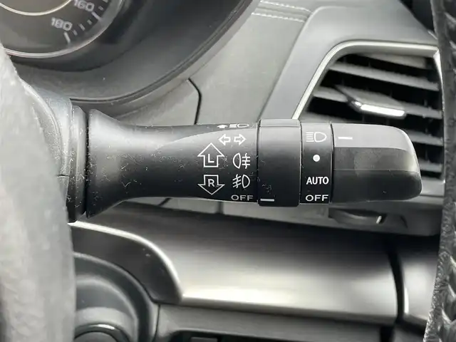 スバル インプレッサ スポーツ 2．0i－L アイサイト 滋賀県 2017(平29)年 7.8万km クォーツブルーP 純正8インチナビ/Bluetooth/CD/DVD/フルセグTV/４WD/バック/サイドカメラ/追従クルーズコントロール/LEDヘッドライト/ステアリングリモコン/純正17インチアルミホイール/パドルシフト/オートライト/プッシュスタート/スマートキー