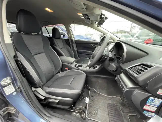 スバル インプレッサ スポーツ 2．0i－L アイサイト 滋賀県 2017(平29)年 7.8万km クォーツブルーP 純正8インチナビ/Bluetooth/CD/DVD/フルセグTV/４WD/バック/サイドカメラ/追従クルーズコントロール/LEDヘッドライト/ステアリングリモコン/純正17インチアルミホイール/パドルシフト/オートライト/プッシュスタート/スマートキー