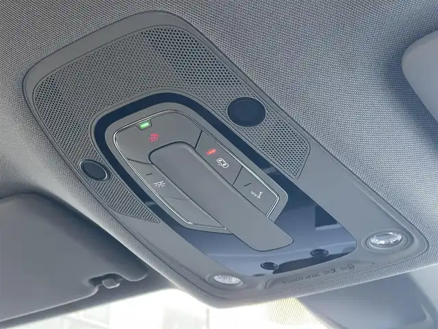 アウディ アウディ Ｑ５ SB 40TDIクワトロアドバンスド 山梨県 2023(令5)年 0.7万km ミトスブラックメタリック 純正ＭＭＩ/ブラックスタイリングＰＫＧ/バーチャルＣＰ/サラウンドビューカメラ/茶革/前後シートヒーター/ステアリングヒーター/パワーシート/ＡｐｐｌｅＣａｒＰｌａｙ/ＡｎｄｒｏｉｄＡｕｔｏ/Bluetooth/電動リアゲート（フットオープナー）/ワイヤレスチャージ/ACC/サイドアシスト/Audiプレセンス/LEDヘッドライト/ＥＴＣ２．０/純正１８インチAW