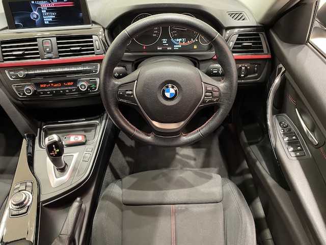 ＢＭＷ ３２０ｉ