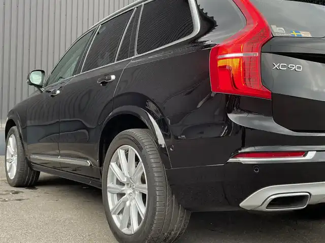 ボルボ ＸＣ９０ D5 AWD インスクリプション 青森県 2019(令1)年 1.9万km オニキスブラックP 衝突回避.被害軽減ブレーキ/４WD/レーンキーピング/パークアシスト/クロストラフィックアラート/車間警告/ヘッドアップディスプレイ/ブラインドスポットインフォメーションシステム/アダクティブクルーズコントロール/純正メーカーナビゲーション/CD/USB/Bluetooth/iPod/フルセグTV/AppleCarPlay/AndroidAuto/全方位カメラ/本革シート/シートヒーター/エアシート/マッサージ/WAC/haman/kardonサウンド/前後ドライブレコーダー/ETC/ステアリングヒーター/パワーシート/パワーバックドア/LEDヘッドライト/電格ミラー/純正フロアマット/純正20インチアルミホイール