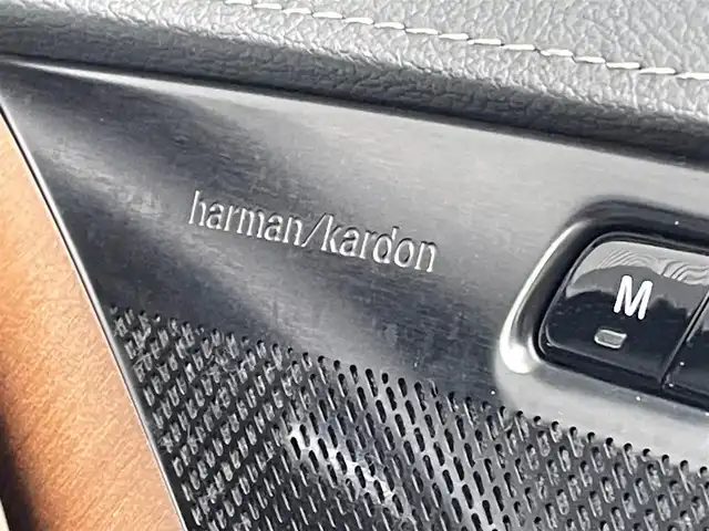 ボルボ ＸＣ９０ D5 AWD インスクリプション 青森県 2019(令1)年 1.9万km オニキスブラックP 衝突回避.被害軽減ブレーキ/４WD/レーンキーピング/パークアシスト/クロストラフィックアラート/車間警告/ヘッドアップディスプレイ/ブラインドスポットインフォメーションシステム/アダクティブクルーズコントロール/純正メーカーナビゲーション/CD/USB/Bluetooth/iPod/フルセグTV/AppleCarPlay/AndroidAuto/全方位カメラ/本革シート/シートヒーター/エアシート/マッサージ/WAC/haman/kardonサウンド/前後ドライブレコーダー/ETC/ステアリングヒーター/パワーシート/パワーバックドア/LEDヘッドライト/電格ミラー/純正フロアマット/純正20インチアルミホイール