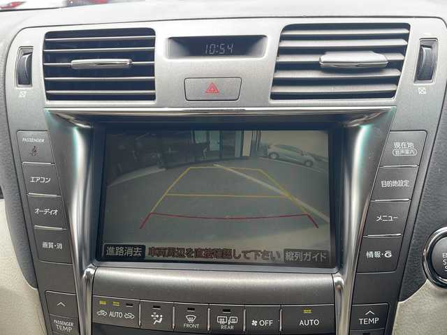 レクサス ＬＳ 460 バージョンU 鹿児島県 2007(平19)年 12.6万km プレミアムシルバーM プッシュスタート/オートライト/ダブル＆サイドエアバック/全席パワーシート/プッシュスタート/ウィンカーミラー/スポーツモード、コンフォートモード/横滑り防止装置/パワー、スノー、エレクトロニカリモード