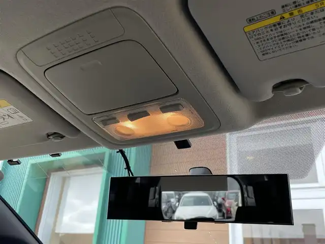 トヨタ ヴォクシー ZS 宮崎県 2014(平26)年 10.9万km ブラッキッシュアゲハガラスフレーク 純正9インチナビ/CD/DVD/BT/フルセグTV/フリップダウンモニター/バックカメラ/前後ドライブレコーダー/両側パワースライドドア/LEDオートライト/純正16インチAW/ステアリングスイッチ/アイドリングストップ/プッシュスタート/ビルトインETC/禁煙車
