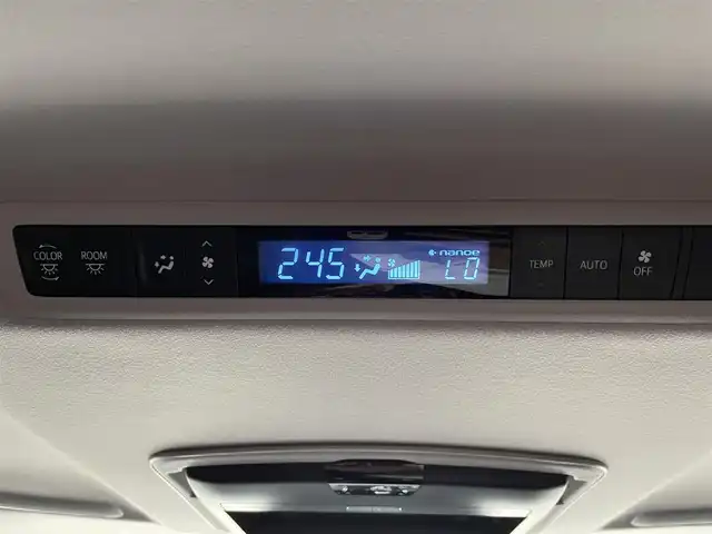 トヨタ アルファード S Cパッケージ 千葉県 2019(令1)年 5.7万km ホワイトパールクリスタルシャイン TRDエアロ/WORK20インチアルミホイール/黒レザーシート/ALPINE9インチSDナビ【X9Z】/・CD/DVD/MSV/Bluetooth/フルセグTV/ALPINEフリップダウンモニター【RSH10S-L】/両後パワースライドドア/前席パワーシート/前席シートヒーター/前席シートベンチレーション/パワーバックドア/トヨタセーフティーセンス/・プリクラッシュセーフティー/・レーンキープアシスト/・パーキングサポートブレーキ/・ロードサインアシスト/・アダプティブクルーズコントロール/・オートマチックハイビーム/ステアリングヒーター/ウッドコンビステアリング/純正三眼LEDヘッドライト/フォグランプ/ドアバイザー/ビルトインETC/社外ドライブレコーダー【VREC-DZ300】/木目調パネル/サイド＆カーテンエアバッグ/新車時保証書＆取扱説明書