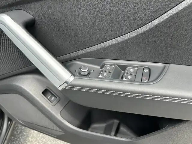 アウディ ＳＱ２ 埼玉県 2020(令2)年 4.1万km デイトナグレーパールエフェクト /ワンオーナー//HDDナビ//フルセグテレビ//バックカメラ//クルーズコントロール//プッシュスタート//パワーバックドア//ETC2.0//パーキングアシスト//衝突被害軽減システム//ダブルサイドエアバッグ//LEDヘッドライト//横滑り防止装置//コーナーセンサー//Bluetooth接続//ミュージックプレーヤー接続//クルーズコントローラー//４DW  /