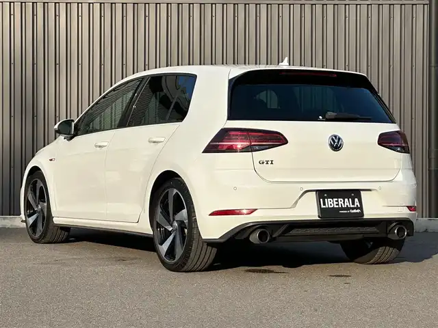 フォルクスワーゲン ゴルフ ＧＴＩ 福島県 2018(平30)年 4.8万km 白 純正ナビ(CD/DVD/BT/SD/AUX/USB)/フルセグ/黒レザーシート/シートヒーター/パワーシート/アダプティブクルーズコントロール /LEDヘッドライト/オートホールド/ドライブレコーダー/純正18AW/パドルシフト/ステアリングスイッチ/純正フロアマット