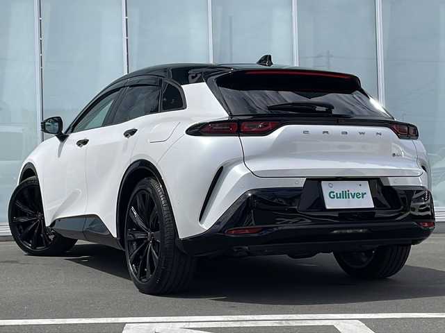トヨタ クラウン スポーツ Z 神奈川県 2024(令6)年 0.9万km パールⅡ ・パノラマルーフ　/・１２．３インチナビ　/・ＥＴＣ２．０/・全周囲モニター/・ＡＰドライブ（手動運転装置　ニッシン自動車工業）　/・ＡｐｐｌｅＣａｒＰｌａｙ　ＡｎｄｒｏｉｄＡｕｔｏ　/・Ｂｌｕｅｔｏｏｔｈ　/・フルセグＴＶ　/・ハンズフリーパワーバックドア/・AC100V/1500W給電システム/・おくだけ充電/・充電用USB端子/・パワーシート（運転席・助手席）/・シートヒーター　シートベンチレーション（運転席・助手席）/・ハンドルヒーター/・電子インナーミラー/・ドライブレコーダー（前後）/・トヨタセーフティーセンス/・トヨタチームメイト/・純正サイドバイザー/・