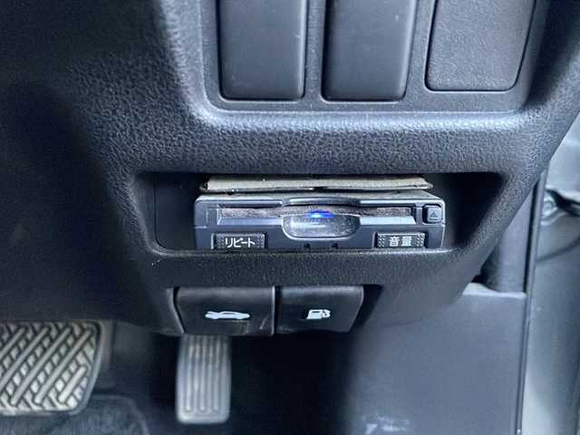 日産 ジューク 15RX タイプV 福島県 2012(平24)年 10.6万km ダークメタルグレー 登録時走行距離：106033km/純正ナビ/ (BT/CD/DVD/フルセグTV/SD/AUX/AM/FM)/バックカメラ/プッシュスタート/ETC/フロアマット/電動格納ミラー/デュアルエアバック/ヘッドライトレベライザー/アームレスト/パワーアウトレット/オートライト/スマートキー/保証書/取扱説明書