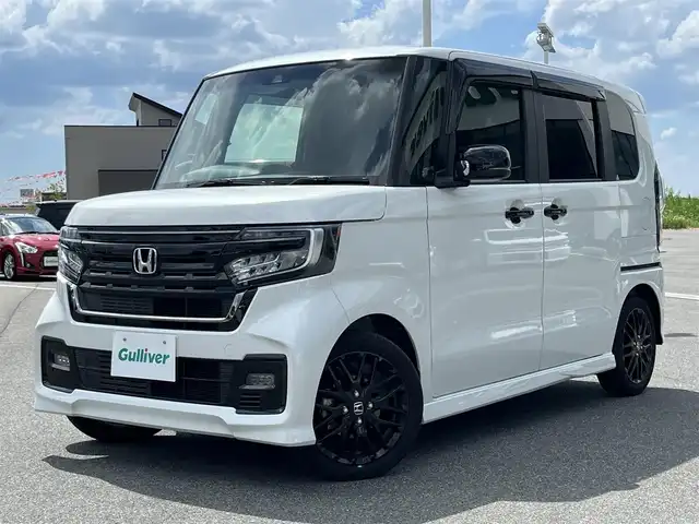 ホンダ Ｎ ＢＯＸ カスタム L ターボ スタイル+ブラック 奈良県 2022(令4)年 1.8万km プラチナホワイトパール ９型ナビ　/(ＨＤＭＩ/FM/AM)　　/バックカメラ　/フルセグＴＶ　/両側パワースライドドア　/レーダークルーズコントロール　/パドルシフト　/革巻きステアリング　/ＬＥＤヘッドライト/ハーフレザーシート/前席シートヒーター