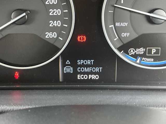 ＢＭＷ ３２０ｄ ラグジュアリー 愛知県 2016(平28)年 5.8万km インペリアル・ブルー・ブリリアント・エフェクト 純正ナビ　/ブラウンレザーシート/前席パワーシート　/シートヒーター　/コンフォートアクセス　/アダプティブクルーズコントロール/ドライブレコーダー前後　/バックカメラカメラ/ＰＤＣ　/ＬＣＷ　/ＬＤＷ　/ＥＴＣ