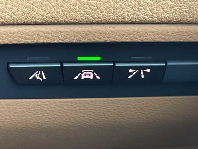 ＢＭＷ ３２０ｄ ラグジュアリー 愛知県 2016(平28)年 5.8万km インペリアル・ブルー・ブリリアント・エフェクト 純正ナビ　/ブラウンレザーシート/前席パワーシート　/シートヒーター　/コンフォートアクセス　/アダプティブクルーズコントロール/ドライブレコーダー前後　/バックカメラカメラ/ＰＤＣ　/ＬＣＷ　/ＬＤＷ　/ＥＴＣ