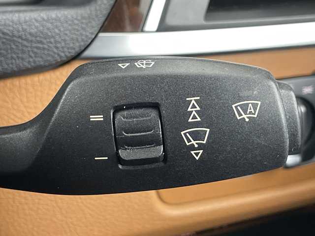 ＢＭＷ ３２０ｄ ラグジュアリー 愛知県 2016(平28)年 5.8万km インペリアル・ブルー・ブリリアント・エフェクト 純正ナビ　/ブラウンレザーシート/前席パワーシート　/シートヒーター　/コンフォートアクセス　/アダプティブクルーズコントロール/ドライブレコーダー前後　/バックカメラカメラ/ＰＤＣ　/ＬＣＷ　/ＬＤＷ　/ＥＴＣ