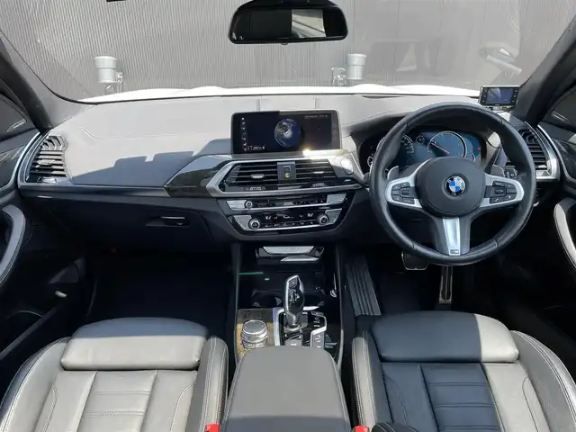ＢＭＷ Ｘ３ xDrive20d Mスポーツ 長野県 2017(平29)年 2.5万km 白 サンルーフ　/ｈａｒｍａｎ／ｋａｒｄｏｎサウンド　/ハイラインＰＫＧ　/（本革シート　全席シートヒーター　ウッドインテリア）　/イノベーションＰＫＧ/（ディスプレイキー　ジェスチャーコントロール　ＨＵＤ）　/純正ナビ/３６０°カメラ/Pバックドア