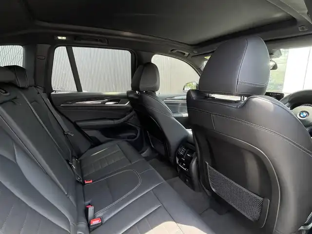 ＢＭＷ Ｘ３ xDrive20d Mスポーツ 長野県 2017(平29)年 2.5万km 白 サンルーフ　/ｈａｒｍａｎ／ｋａｒｄｏｎサウンド　/ハイラインＰＫＧ　/（本革シート　全席シートヒーター　ウッドインテリア）　/イノベーションＰＫＧ/（ディスプレイキー　ジェスチャーコントロール　ＨＵＤ）　/純正ナビ/３６０°カメラ/Pバックドア