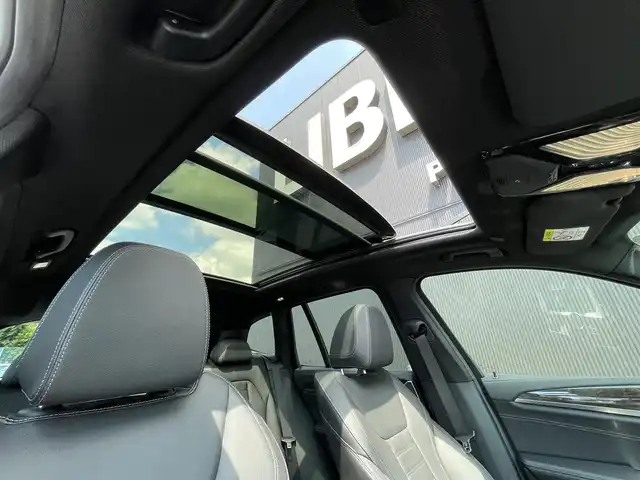 ＢＭＷ Ｘ３ xDrive20d Mスポーツ 長野県 2017(平29)年 2.5万km 白 サンルーフ　/ｈａｒｍａｎ／ｋａｒｄｏｎサウンド　/ハイラインＰＫＧ　/（本革シート　全席シートヒーター　ウッドインテリア）　/イノベーションＰＫＧ/（ディスプレイキー　ジェスチャーコントロール　ＨＵＤ）　/純正ナビ/３６０°カメラ/Pバックドア