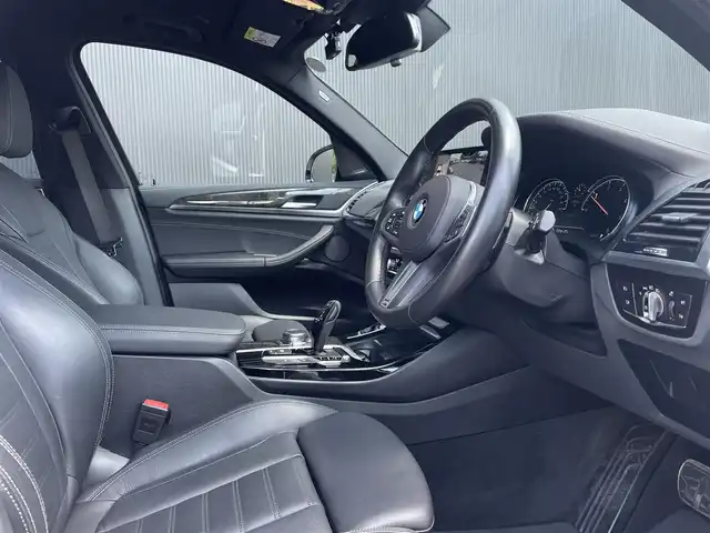 ＢＭＷ Ｘ３ xDrive20d Mスポーツ 長野県 2017(平29)年 2.5万km 白 サンルーフ　/ｈａｒｍａｎ／ｋａｒｄｏｎサウンド　/ハイラインＰＫＧ　/（本革シート　全席シートヒーター　ウッドインテリア）　/イノベーションＰＫＧ/（ディスプレイキー　ジェスチャーコントロール　ＨＵＤ）　/純正ナビ/３６０°カメラ/Pバックドア