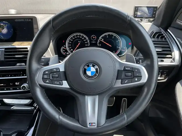 ＢＭＷ Ｘ３ xDrive20d Mスポーツ 長野県 2017(平29)年 2.5万km 白 サンルーフ　/ｈａｒｍａｎ／ｋａｒｄｏｎサウンド　/ハイラインＰＫＧ　/（本革シート　全席シートヒーター　ウッドインテリア）　/イノベーションＰＫＧ/（ディスプレイキー　ジェスチャーコントロール　ＨＵＤ）　/純正ナビ/３６０°カメラ/Pバックドア