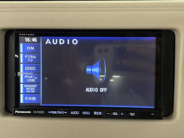 ダイハツ ミラ ココア X 熊本県 2017(平29)年 6.8万km ブラックマイカメタリック ４ＷＤ　メモリナビ　フルセグＴV　バックカメラ　ＵＳＢ音楽再生　ＤＶＤ再生　オートエアコン　１４インチＡＷ　電格ミラー　純正フロアマット　横滑り防止　ＥＣＯＩＤＬＥ　スマートキー　純正ドアバイザー　