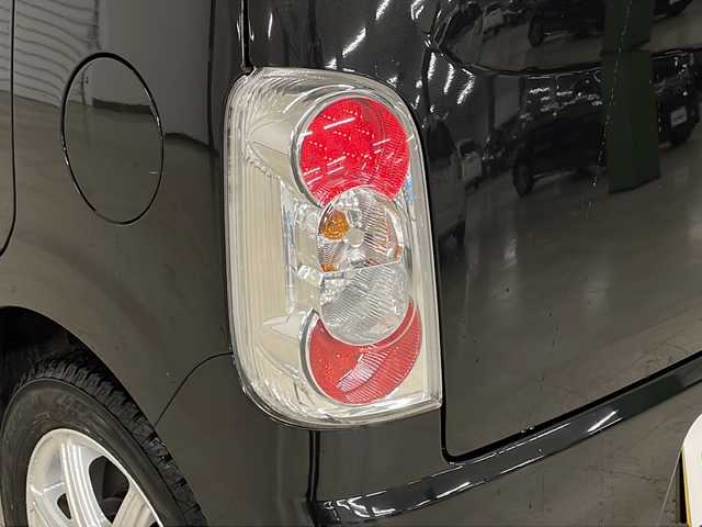 ダイハツ ミラ ココア X 熊本県 2017(平29)年 6.8万km ブラックマイカメタリック ４ＷＤ　メモリナビ　フルセグＴV　バックカメラ　ＵＳＢ音楽再生　ＤＶＤ再生　オートエアコン　１４インチＡＷ　電格ミラー　純正フロアマット　横滑り防止　ＥＣＯＩＤＬＥ　スマートキー　純正ドアバイザー　