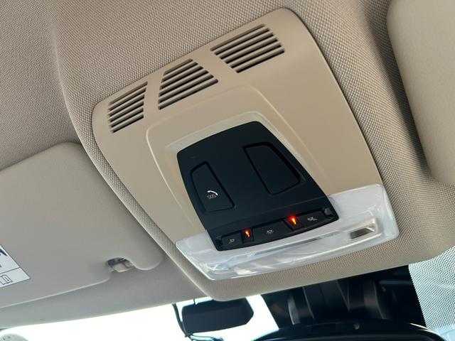 ＢＭＷ ２１８ｄ グランツアラー ラグジュアリー 埼玉県 2018(平30)年 5.1万km ベージュ 白革シート/純正HDDナビ/(Bluetooth/USB/CD/DVD)/ヘッドアップディスプレイ/ＡＣＣ/３列シート/シートヒーター/パーキングアシスト/バックカメラ/パワーバックドア/ドライブレコーダー/純正ＥＴＣ