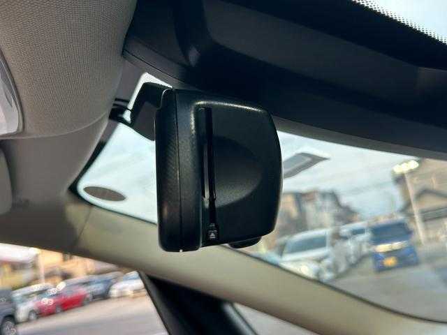 ＢＭＷ ２１８ｄ グランツアラー ラグジュアリー 埼玉県 2018(平30)年 5.1万km ベージュ 白革シート/純正HDDナビ/(Bluetooth/USB/CD/DVD)/ヘッドアップディスプレイ/ＡＣＣ/３列シート/シートヒーター/パーキングアシスト/バックカメラ/パワーバックドア/ドライブレコーダー/純正ＥＴＣ