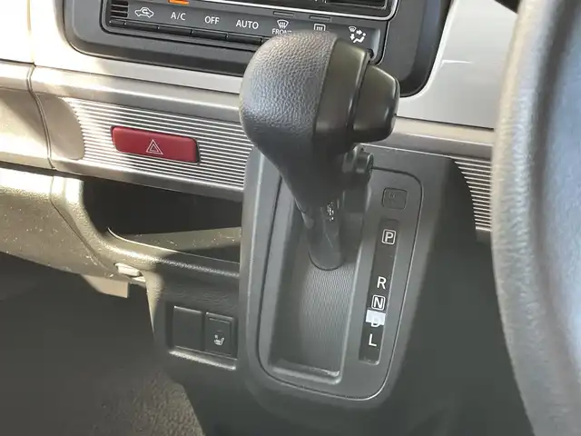 スズキ スペーシア HYBRID X 宮崎県 2021(令3)年 7.9万km ブルーイッシュブラックパール3 ワンオーナー/純正ナビ/フルセグTV/両側パワースライドドア/全方位モニター用カメラパッケージ/ビルトインETC/アダプティブクルーズコントロール/セーフティサポート/・衝突被害軽減ブレーキ/・後退時ブレーキサポート/・車線逸脱警報/・前後誤発進抑制/・リアパーキングセンサー/純正オプLEDヘッドランプ/ステアリングスイッチ/運転席シートヒーター/ロールサンシェード/ラゲッジルームランプ/後方支援ミラー/USB電源ソケット/スマートキー/プッシュエンジンスタート/禁煙車