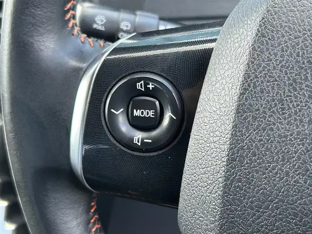 トヨタ シエンタ G クエロ 香川県 2018(平30)年 5.8万km ブラックマイカ 登録時走行距離57220km/パイオニア製ナビ【AVIC-CW901】/（Bluetooth/フルセグTV/DVD/MSV/HDMI）/ナビレディパッケージ/・バックカメラ/・ステアリングスイッチ/両側電動スライドドア/プリクラッシュセーフティ/レーンキープアシスト/革巻きステアリング/ハーフレザーシート/オートマチックハイビーム/オートライト/LEDヘッドライト/フォグライト/純正ビルトインETC/純正15インチホイールキャップ/純正フロアマット/スマートキー/プッシュスタート/オートエアコン/ドアバイザー/ウィンカー付電動格納ミラー/ISOFIX