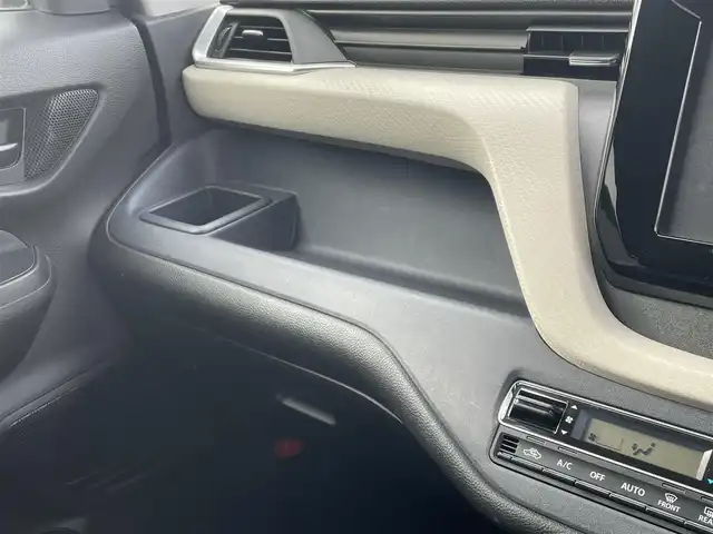 スズキ ソリオ G 東京都 2021(令3)年 2万km スターシルバーメタリック セーフティサポート/レーンアシスト/横滑り防止装置/バックソナー/両側スライドドア（イージークローザー）/スマートキー/ETC/ドライブレコーダー