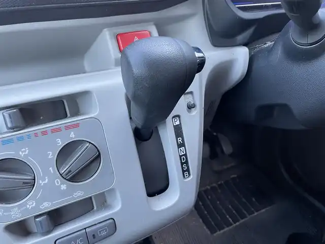 ダイハツ ミラ イース X リミテッド SAⅢ 滋賀県 2019(令1)年 9.3万km マゼンタベリーマイカM 純正メモリーナビ/【CD/DVD/Bluetooth/フルセグ】/バックカメラ/レーンキープアシスト/純正LEDヘッドライト/純正１４AW/前後ドライブレコーダー/クリアランスソナー/キーレス