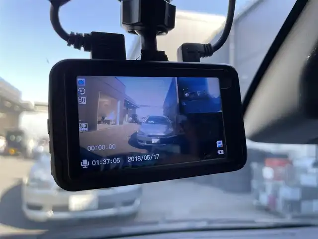 ダイハツ ミラ イース X リミテッド SAⅢ 滋賀県 2019(令1)年 9.3万km マゼンタベリーマイカM 純正メモリーナビ/【CD/DVD/Bluetooth/フルセグ】/バックカメラ/レーンキープアシスト/純正LEDヘッドライト/純正１４AW/前後ドライブレコーダー/クリアランスソナー/キーレス