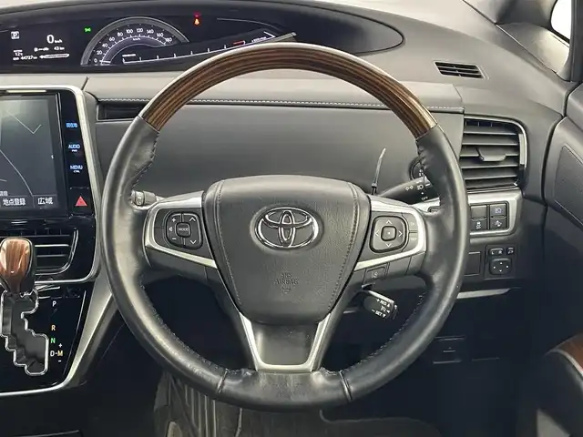 トヨタ エスティマ アエラス プレミアム G 埼玉県 2018(平30)年 4.5万km ホワイトパールクリスタルシャイン 純正１０インチナビ　フリップダウンモニター　バックカメラ　ビルトインＥＴＣ２．０　前後ドライブレコーダー　セーフティセンス　クルーズコントロール　シートヒーター　純正アルミホイール　オートハイビーム