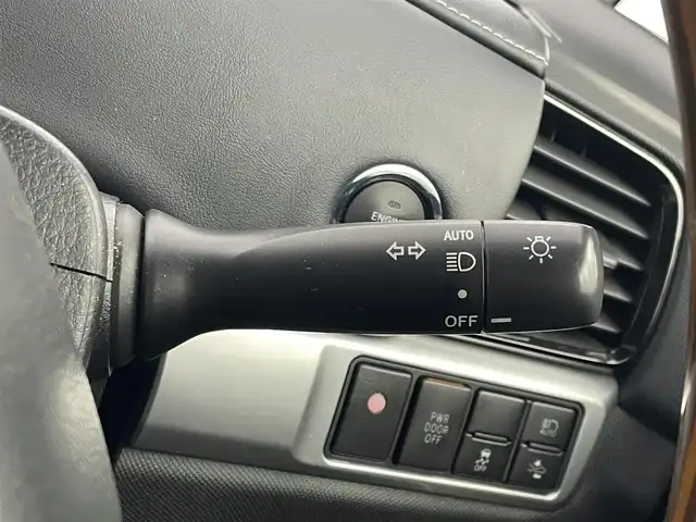 トヨタ エスティマ アエラス プレミアム G 埼玉県 2018(平30)年 4.5万km ホワイトパールクリスタルシャイン 純正１０インチナビ　フリップダウンモニター　バックカメラ　ビルトインＥＴＣ２．０　前後ドライブレコーダー　セーフティセンス　クルーズコントロール　シートヒーター　純正アルミホイール　オートハイビーム