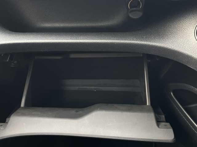 トヨタ シエンタ G 新潟県 2018(平30)年 4.9万km ホワイトパールクリスタルシャイン 純正ナビ：NSZT-W68T/（BT/DTV/FM/AM/フルセグ）/両側電動ドア/トヨタセーフティーセンス/全周囲カメラ/ドライブレコーダー/ビルトインETC/アイドリングストップ/衝突軽減/オートライト/スペアキー1本/ドアバイザー/電動格納ミラー