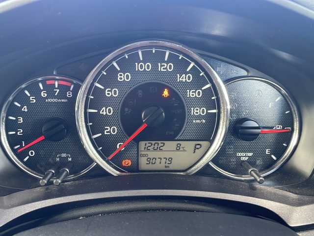 トヨタ カローラ フィールダー 1．5G エアロツアラー 愛知県 2015(平27)年 9.1万km スーパーホワイトⅡ ワンオーナー/純正オーディオ/【CD・ラジオ・AUX】/ビルトインETC/前後ドライブレコーダー/Toyota Safety Sense P/【プリクラッシュセーフティシステム・レーンディパーチャーアラート】/横滑り防止機能/アイドリングストップ/プッシュスタート/スマートキー/スペアキーあり/電動格納ミラー/ウィンカーミラー/フォグランプ/純正トノカバー/ステアリングスイッチ/純正フロアマット/純正ドアバイザー/新車保証書/取扱説明書