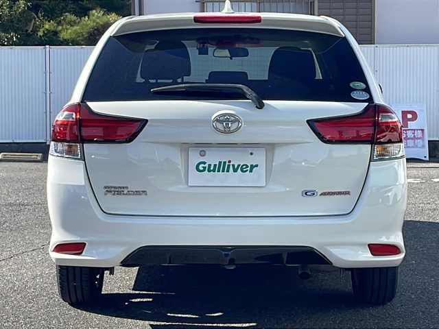 トヨタ カローラ フィールダー 1．5G エアロツアラー 愛知県 2015(平27)年 9.1万km スーパーホワイトⅡ ワンオーナー/純正オーディオ/【CD・ラジオ・AUX】/ビルトインETC/前後ドライブレコーダー/Toyota Safety Sense P/【プリクラッシュセーフティシステム・レーンディパーチャーアラート】/横滑り防止機能/アイドリングストップ/プッシュスタート/スマートキー/スペアキーあり/電動格納ミラー/ウィンカーミラー/フォグランプ/純正トノカバー/ステアリングスイッチ/純正フロアマット/純正ドアバイザー/新車保証書/取扱説明書