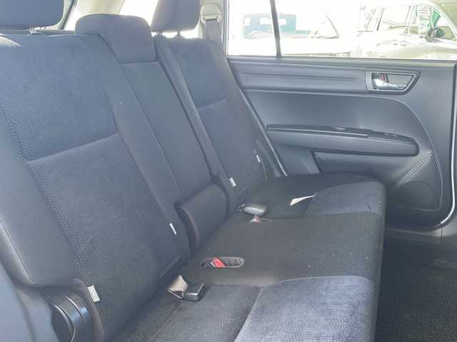 トヨタ カローラ フィールダー 1．5G エアロツアラー 愛知県 2015(平27)年 9.1万km スーパーホワイトⅡ ワンオーナー/純正オーディオ/【CD・ラジオ・AUX】/ビルトインETC/前後ドライブレコーダー/Toyota Safety Sense P/【プリクラッシュセーフティシステム・レーンディパーチャーアラート】/横滑り防止機能/アイドリングストップ/プッシュスタート/スマートキー/スペアキーあり/電動格納ミラー/ウィンカーミラー/フォグランプ/純正トノカバー/ステアリングスイッチ/純正フロアマット/純正ドアバイザー/新車保証書/取扱説明書