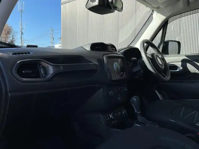 クライスラー・ジープ ジープ レネゲード アップランド 4xe 長野県 2022(令4)年 3.8万km ライトブルー 4WD/ ACC/ LKA/ シートヒーター(D席/N席)/ ステアリングヒーター/ 純正ナビ/ Bluetooth/ Bカメラ/ コーナーセンサー/ USB/ 純正17インチAW/ LEDヘッドライト＆フォグ/ ルーフレール/ USB/ ETC/ 禁煙