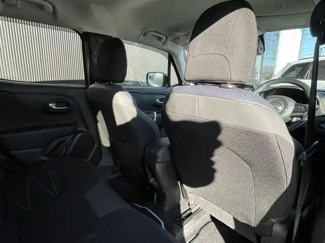 クライスラー・ジープ ジープ レネゲード アップランド 4xe 長野県 2022(令4)年 3.8万km ライトブルー 4WD/ ACC/ LKA/ シートヒーター(D席/N席)/ ステアリングヒーター/ 純正ナビ/ Bluetooth/ Bカメラ/ コーナーセンサー/ USB/ 純正17インチAW/ LEDヘッドライト＆フォグ/ ルーフレール/ USB/ ETC/ 禁煙