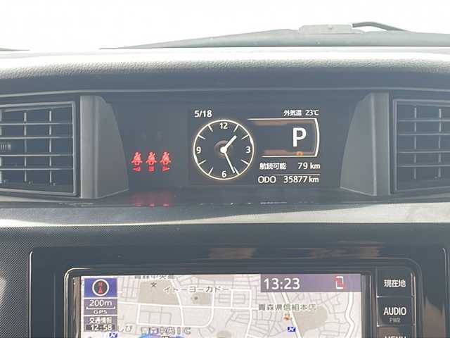トヨタ ルーミー G 青森県 2020(令2)年 3.6万km ブラックマイカメタリック ・寒冷地仕様/・4WD/・純正ナビ/・フルセグ/・AM/FM/CD/BT/・プッシュスタート/・スマートキー/・スペアキー1本/・ワイパーデアイサー/・イドリングストップ/・横滑り防止/・衝突被害軽減システム/・オートライト/・コーナーセンサー/・ステアリングスイッチ/・両側パワースライドドア/・積み込み社外AW夏タイヤ/・純正フロアマット/・保証書/・取扱説明書