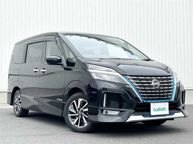 日産 セレナ e－パワー ハイウェイスター V 群馬県 2019(令1)年 6万km ダイヤモンドブラック ワンオーナー/純正SDナビ/（CD/DVD/SD/Bluetooth/USB/iPod）/フルセグテレビ/純正フリップダウンモニター/全方位運転支援システム/・インテリジェントエマージェンシーブレーキ/・標識検知機能/・踏み間違い衝突防止アシスト/・車線逸脱防止支援システム/・車線逸脱警報/・後側方衝突防止支援システム/・後側方車両検知警報/・後退時車両検知警報/セーフティパックB/・プロパイロット/・SRSエアバック（カーテン/サイド）/・インテリジェントアラウンドビューモニター/・インテリジェントパーキングアシスト/・ふらつき警報/・電動パーキングブレーキ/・オートブレーキホールド/・ヒーター付ドアミラー/ハンズフリー両側パワースライドドア/ステアリングリモコン/LEDヘッドランプ/純正ドライブレコーダー/プッシュスタート/2列目超ロングスライド/横スライドシート/スライド機能付スマートアップ3列目シート/パーソナルテーブル（2列目/3列目）/USB電源ソケット（2列目/3列目）