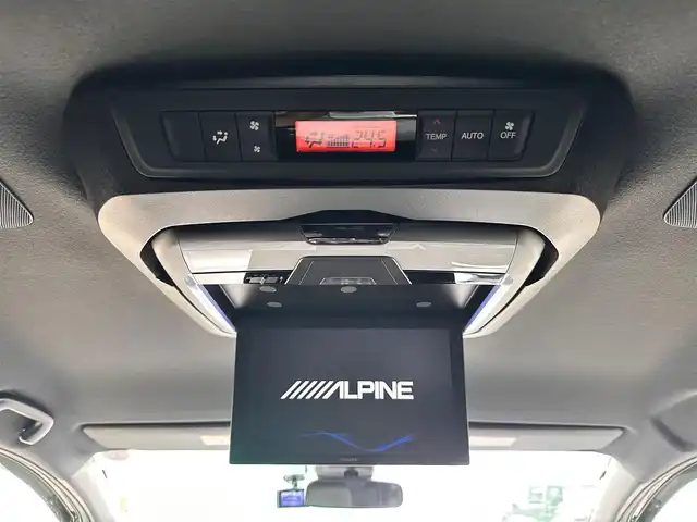 トヨタ ヴォクシー ZS 煌 宮城県 2018(平30)年 6.9万km ブラック セーフティセンス/・プリクラッシュセーフティ/・レーンディパーチャーアラート/・オートマチックハイビーム/11.4インチフリップダウンモニター（アルパイン）/社外ナビ/フルセグTV/Bluetooth/CD/DVD/SD/AM/FM/バックカメラ/ビルトインETC/フロントドライブレコーダー/両側パワースライドドア/LEDヘッドライト/LEDフォグランプ/アイドリングストップ/スマートキー/プッシュスター/純正16インチアルミホイール/Wエアバッグ