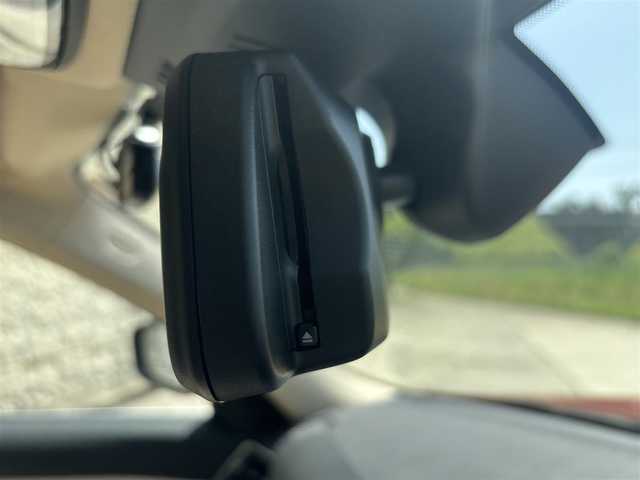 ＢＭＷ ３２０ｄ xDrive 長崎県 2020(令2)年 2.7万km メルボルンレッド 純正HDDナビ/BT/全方位カメラ/衝突軽減ブレーキ/レーンアシスト/ブラインドスポットモニター/コーナーセンサー/レーダークルーズ/ミラー一体型ETC/レザーシート/パワーシート/シートヒーター/前後ドライブレコーダー/純正17インチAW/ハイラインパッケージ