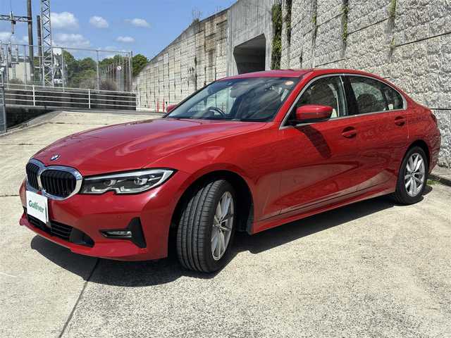 ＢＭＷ ３２０ｄ xDrive 長崎県 2020(令2)年 2.7万km メルボルンレッド 純正HDDナビ/BT/全方位カメラ/衝突軽減ブレーキ/レーンアシスト/ブラインドスポットモニター/コーナーセンサー/レーダークルーズ/ミラー一体型ETC/レザーシート/パワーシート/シートヒーター/前後ドライブレコーダー/純正17インチAW/ハイラインパッケージ