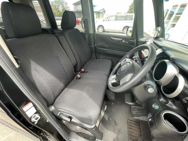ホンダ Ｎ ＢＯＸ カスタム G Lパッケージ 道央・札幌 2012(平24)年 6.5万km クリスタルブラックパール ・４WD/・ワンオーナー/・片側パワースライドドア/・社外ナビ/　CD＆DVD＆USB＆TV/・バックカメラ/・プッシュスタート/・スマートキー/・オートライト/・オートエアコン/・ミラーヒーター/・ETC/・電動格納ミラー/・純正フロアマット/・HIDヘッドライト/・純正AW＆夏タイヤ積込/　155/65/14  2020年製　6分山/・ウィンカーミラー/・フォグライト/・スペアキー