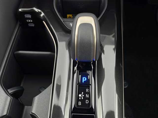 トヨタ クラウン スポーツ Z 新潟県 2024(令6)年 0.3万km ブラック 4WD/トヨタセーフティセンス/プリクラッシュセーフティ/・アドバンストパーク/・アドバンストドライブ/・レーントレーシングアシスト/・レーンディパーチャーアラート/・レーダークルーズコントロール/・ドライバー異常時対応システム/・フロントクロストラフィックアラート/・レーンチェンジアシスト/ワンオーナー/禁煙車/パノラマルーフ/純正メモリナビ/　　BT/フルセグ/AM/FM/applecarplay/Miracast/アラウンドビューモニター/バックモニター/パワーバックドア/レーダークルーズコントロール/LEDオートライト/オートマチックハイビーム/レザーシート/前席パワーシート/前席シートベンチレーション/運転席シートメモリ/純正21インチアルミホイール付/コーナーセンサー/ステアリングヒーター/typeCポート/置くだけ充電/電動パーキングブレーキ/オートブレーキホールド/ステアリングスイッチ/AC100V充電/デジタルインナーミラー/ナビ一体型純正前後ドライブレコーダー/ブラインドスポットモニター/トノカバー/社外セキュリティ/ビルトインETC2.0