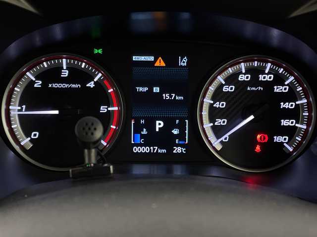 三菱 デリカＤ：５ シャモニー 新潟県 2025(令7)年 0.1千km 黒Ⅱ 4WD/e-Assist/ステップレス/純正11インチナビ/　CD/DVD/BT/フルセグ/バックカメラ/両側パワースライドドア/パワーバックドア/レーダークルーズコントロール/LEDオートライト/ハーフレザーシート/前席シートヒーター/D席パワーシート/純正18インチアルミホイール/パドルシフト/ステアリングリモコン/ステアリングヒーター/BSM/スマートキー