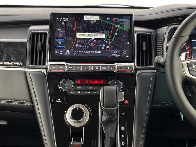 三菱 デリカＤ：５ シャモニー 新潟県 2025(令7)年 0.1千km 黒Ⅱ 4WD/e-Assist/ステップレス/純正11インチナビ/　CD/DVD/BT/フルセグ/バックカメラ/両側パワースライドドア/パワーバックドア/レーダークルーズコントロール/LEDオートライト/ハーフレザーシート/前席シートヒーター/D席パワーシート/純正18インチアルミホイール/パドルシフト/ステアリングリモコン/ステアリングヒーター/BSM/スマートキー